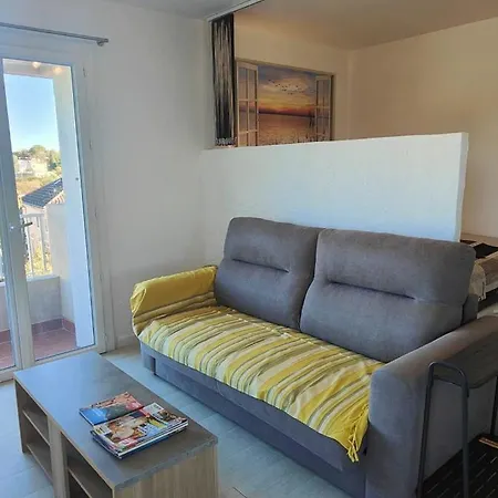 Pretty Studio 2 Steps From The Sea アパート Saint-Raphaël